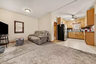 3410 Wall St, South Bend, IN 46615 - Photo 8