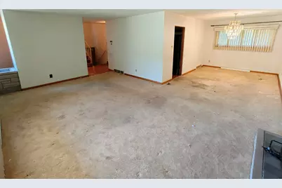 642 E 54th Place, Merrillville, IN 46410 - Photo 6