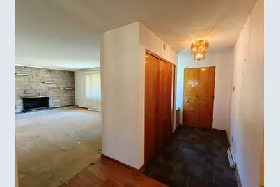 642 E 54th Place, Merrillville, IN 46410 - Photo 4