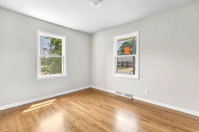 2851 44th Street, Highland, IN 46322 - Photo 16