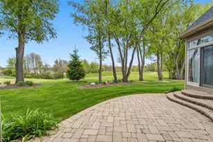95 Scotscraig Dr, Valparaiso, IN 46385 - Photo 4
