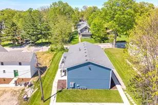 606 Monroe St, Valparaiso, IN 46383 - Photo 28