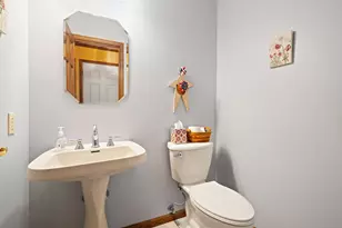 144 Westchester Ln, Valparaiso, IN 46385 - Photo 16