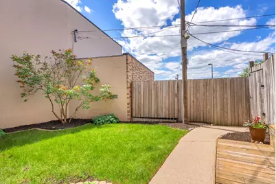 105 S Court Street, Crown Point, IN 46307 - Photo 28