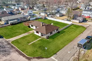 3003 Wrobel Ave, Michigan City, IN 46360 - Photo 4