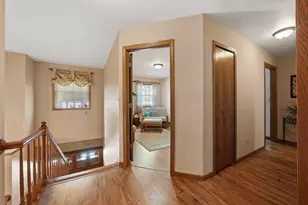 105 Andover Dr, Valparaiso, IN 46383 - Photo 14