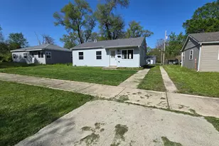 1150 Gibson Pl, Gary, IN 46403 - Photo 2