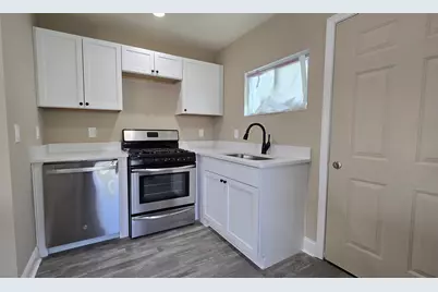 1150 Gibson Place, Gary, IN 46403 - Photo 6