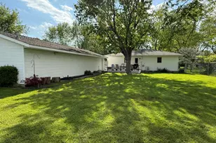 7727 Dakota St, Merrillville, IN 46410 - Photo 38