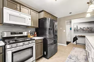 1226 N Glenwood Ave, Griffith, IN 46319 - Photo 8