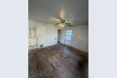 809 Pierce Street, Gary, IN 46402 - Photo 10