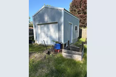 300 11th Street SW, Demotte, IN 46310 - Photo 8