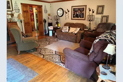 300 11th Street SW, Demotte, IN 46310 - Photo 2