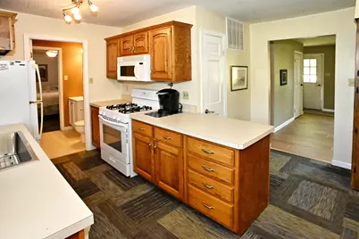 2704 Kellee Court, Valparaiso, IN 46383 - Photo 2