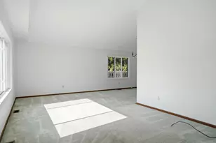 7617 Starling Dr, Schererville, IN 46375 - Photo 8