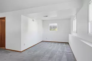 7617 Starling Dr, Schererville, IN 46375 - Photo 10