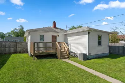 2719 Grand Boulevard, Highland, IN 46322 - Photo 16