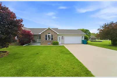 324 Forsythia Street SE, Demotte, IN 46310 - Photo 2