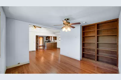 10730 Forestdale Street, Saint John, IN 46373 - Photo 2