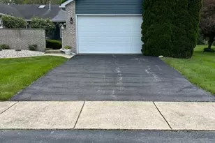 6816 Swan Ln, Schererville, IN 46375 - Photo 2