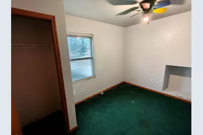 128 W 49th Avenue, Gary, IN 46408 - Photo 16