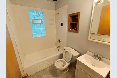 128 W 49th Avenue, Gary, IN 46408 - Photo 8