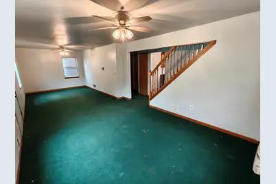 128 W 49th Avenue, Gary, IN 46408 - Photo 2