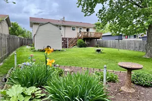 829 Tyler Ave, Dyer, IN 46311 - Photo 4