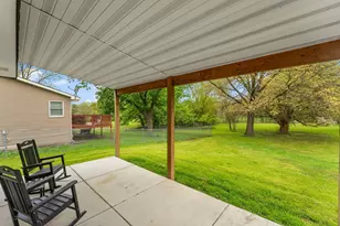 1057 Woodland Ct, Lowell, IN 46356 - Photo 30