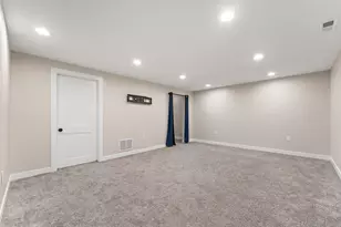 1057 Woodland Ct, Lowell, IN 46356 - Photo 16