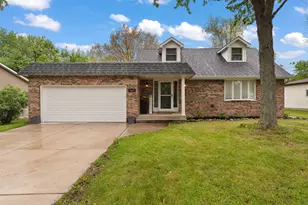 1057 Woodland Ct, Lowell, IN 46356 - Photo 2