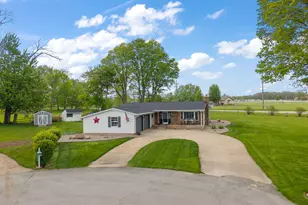 2623 W Hickory Ct, La Porte, IN 46350 - Photo 24