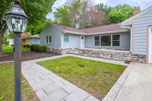 122 Boyd Cir, Michigan City, IN 46360 - Photo 6