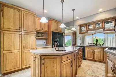 8173 E Walnut Ridge, New Carlisle, IN 46552 - Photo 6