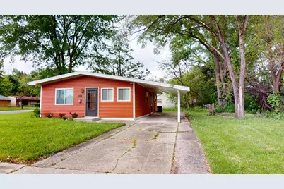 737 E 47th Avenue, Gary, IN 46409 - Photo 2
