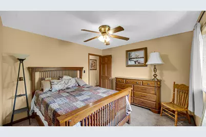 8820 Morninglory Place, Saint John, IN 46373 - Photo 10