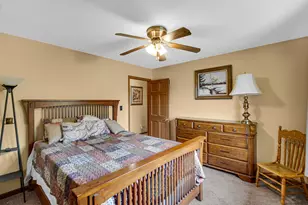 8820 Morninglory Pl, Saint John, IN 46373 - Photo 10