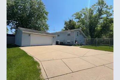 1417 Earl Road, Michigan City, IN 46360 - Photo 4