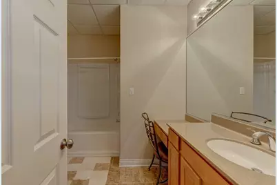 10135 Cherrywood Lane, Munster, IN 46321 - Photo 54