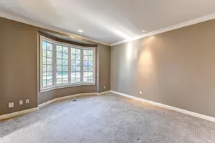 10135 Cherrywood Ln, Munster, IN 46321 - Photo 6
