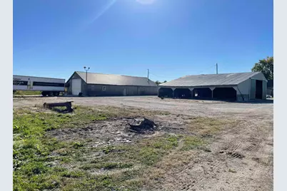 499 W U.S. 30, Hamlet, IN 46532 - Photo 2