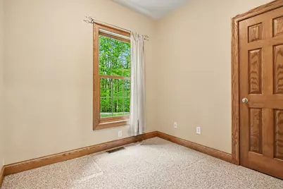 8265 E Walnut Ridge, New Carlisle, IN 46552 - Photo 16