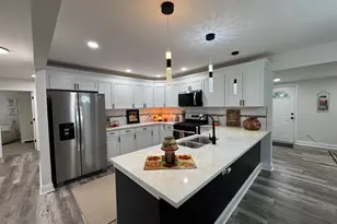 1427 Austin Ave, Schererville, IN 46375 - Photo 8