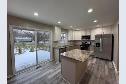 3072 W 55th Avenue, Merrillville, IN 46410 - Photo 8