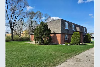 8137 Pine Island Terrace, Crown Point, IN 46307 - Photo 2