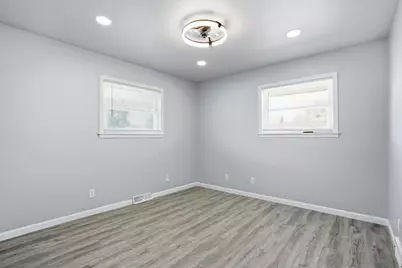 4922 Ivy Street, East Chicago, IN 46312 - Photo 12