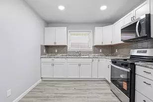 4922 Ivy St, East Chicago, IN 46312 - Photo 8