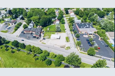 1307 Calumet Avenue, Valparaiso, IN 46383 - Photo 4