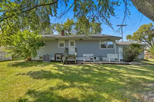 7701 Whitcomb St, Merrillville, IN 46410 - Photo 20