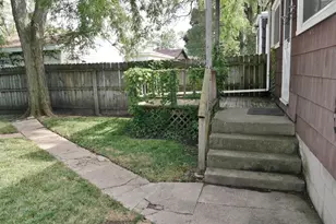 8139 Highland Pl, Munster, IN 46321 - Photo 16